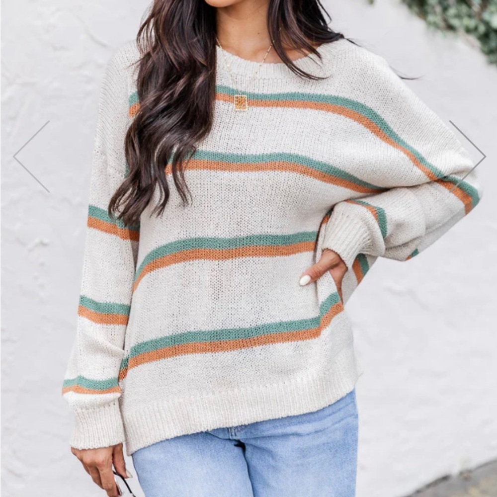BEIGE STRIPED SWEATER